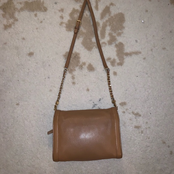 Brown leather Tory Burch crossbody - Picture 2 of 3
